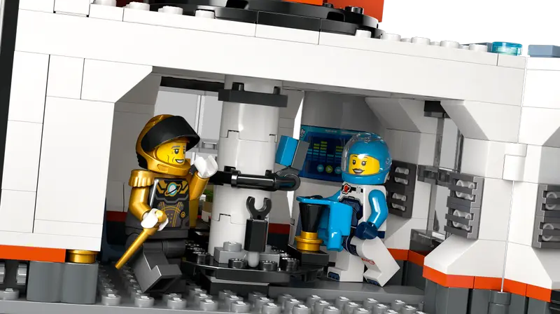 Base Espacial y Plataforma de Lanzamiento